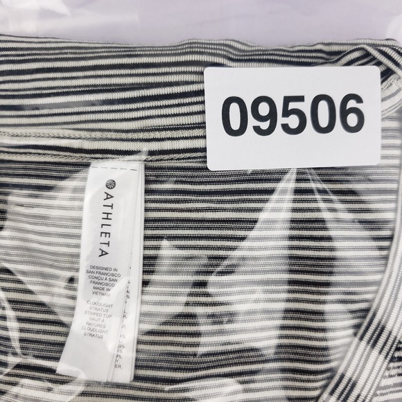 Athleta T-Shirt Women Small Cloudlight Stratus Top Striped Long Sleeve Pullover - Picture 10 of 10